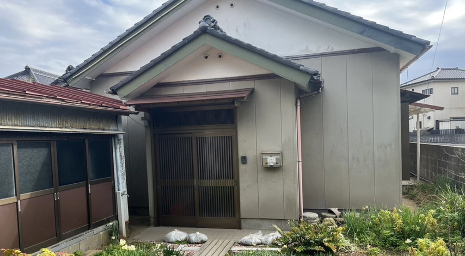 銚子市春日町_木造瓦葺戸建て
