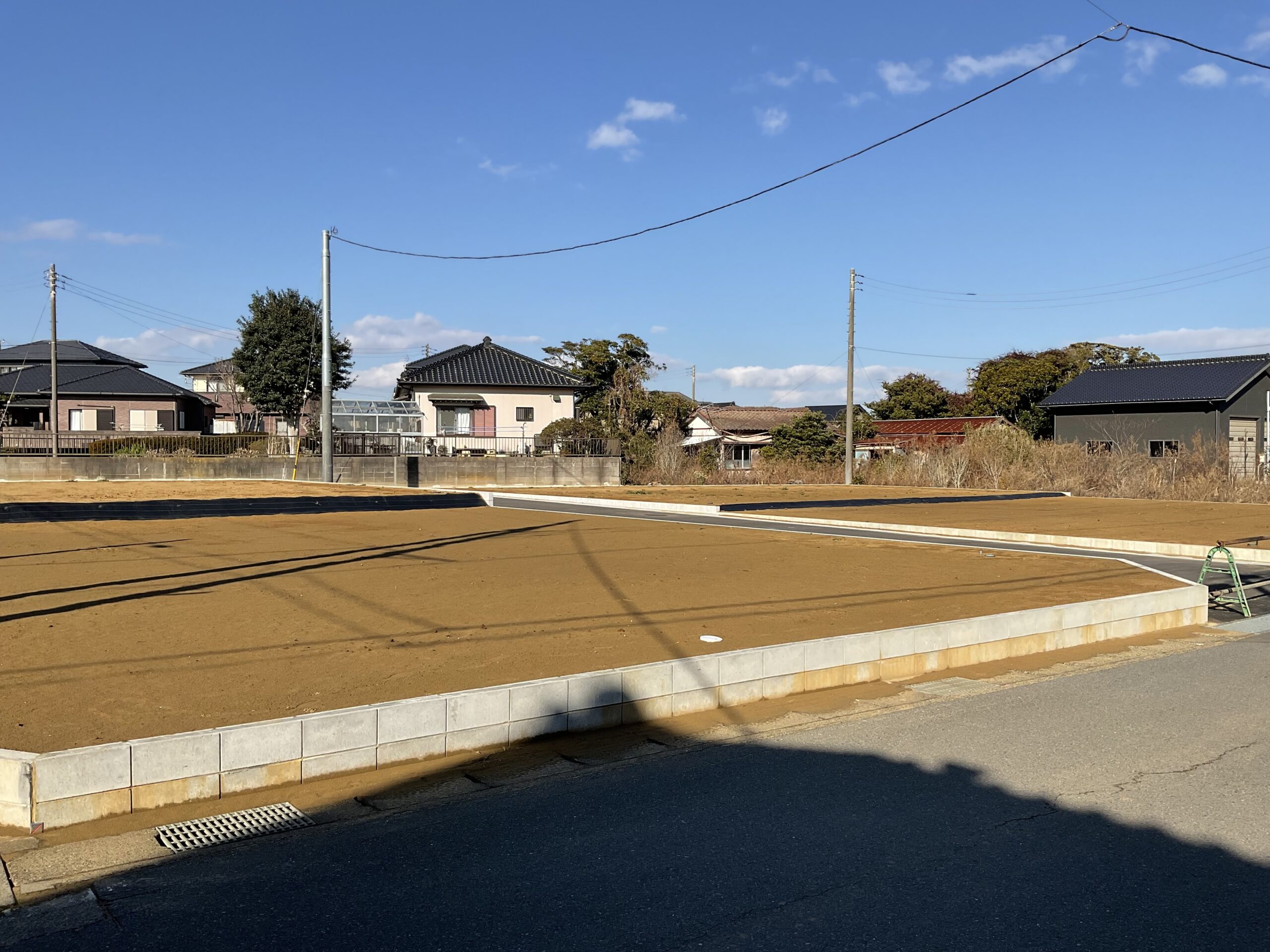 長塚町　分譲地